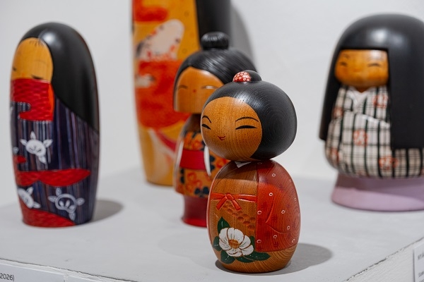 Életutunk kereszteződése, a kokeshi c. kiállítás